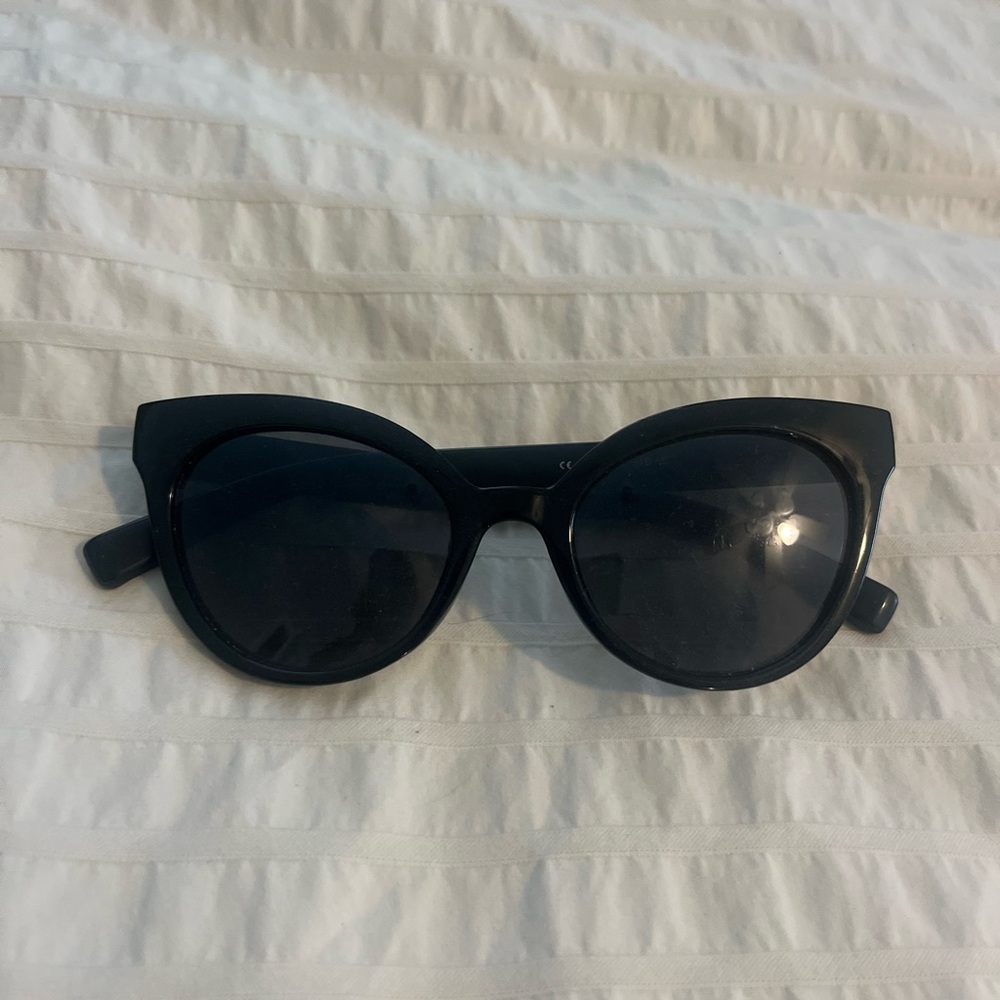 Classic Black Sunglasses